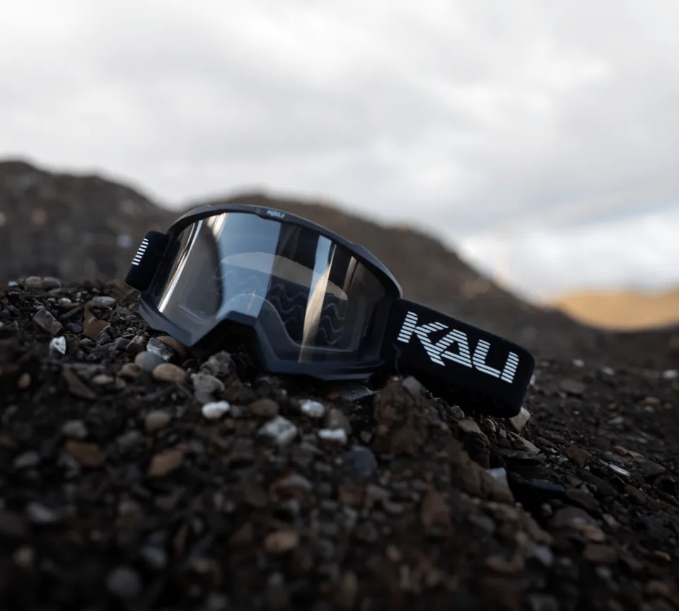 kali-shasta-masque-vtt-noir-o-s-cran-confort image 1